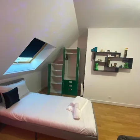 Familial 140 M2 13 Lägenhet Paris