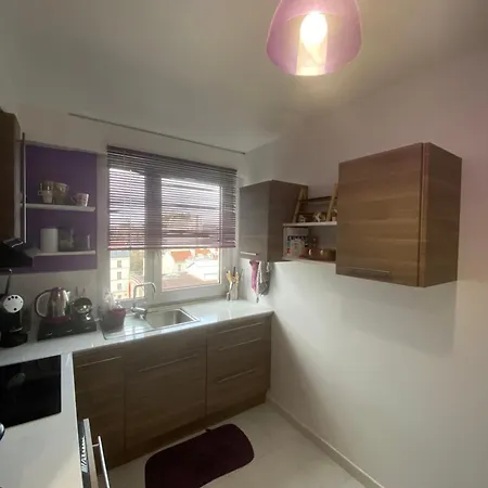 Familial 140 M2 13